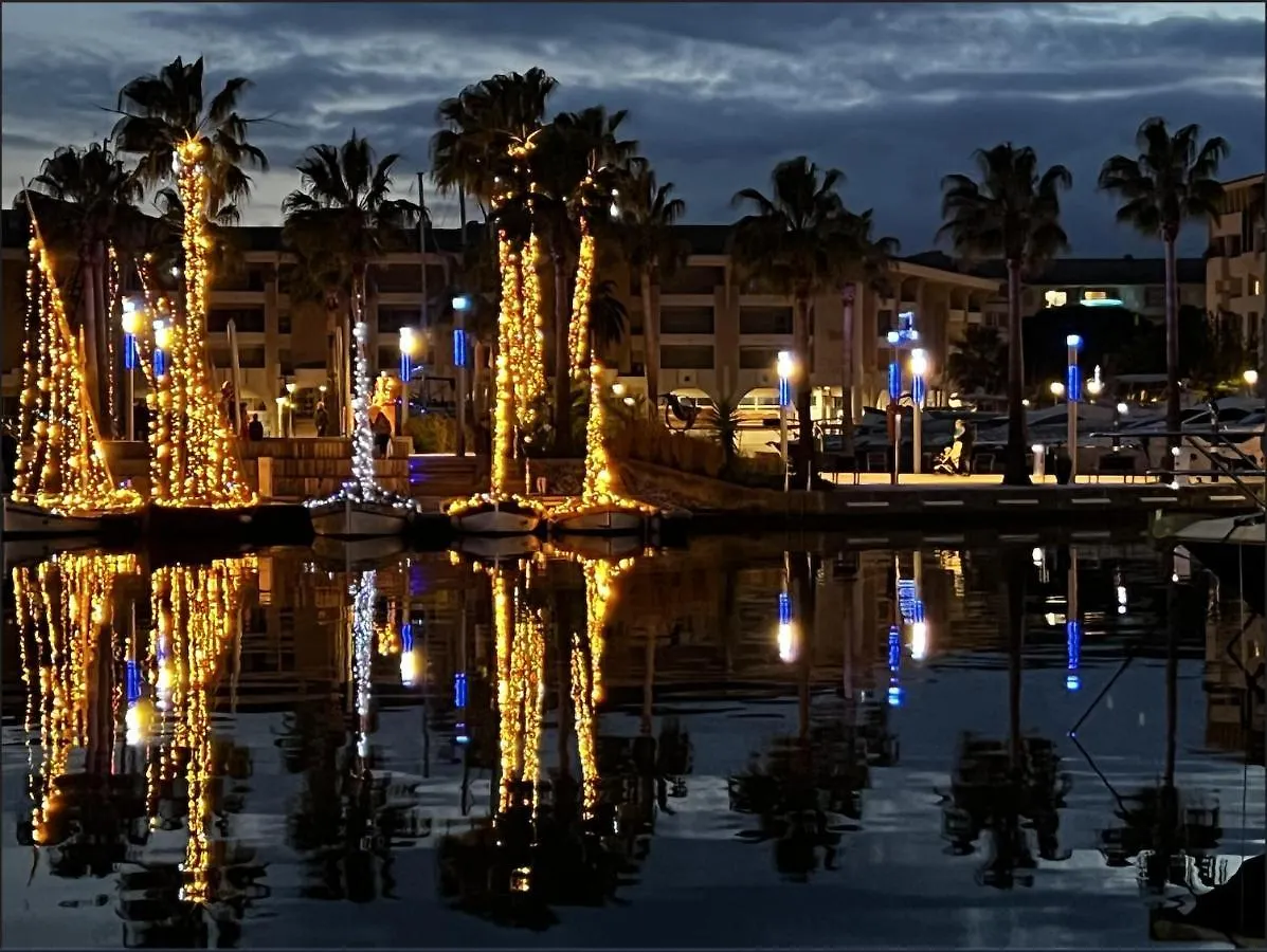 Les Cactus Frejus Plage Apartment